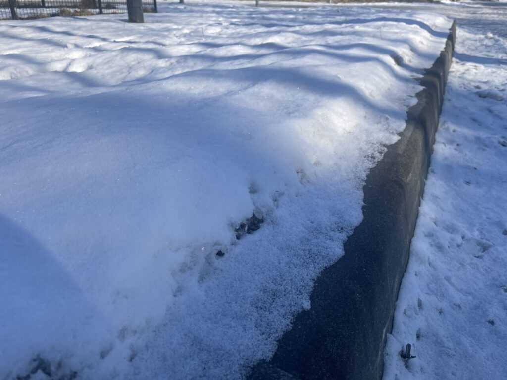 千歳市内の雪