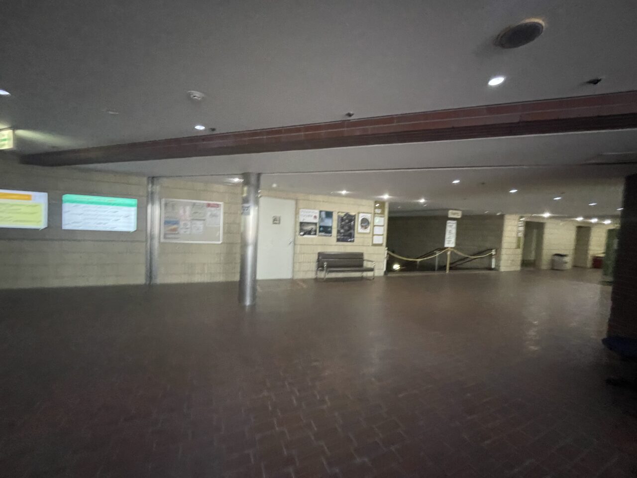 北ガス文化ホール内