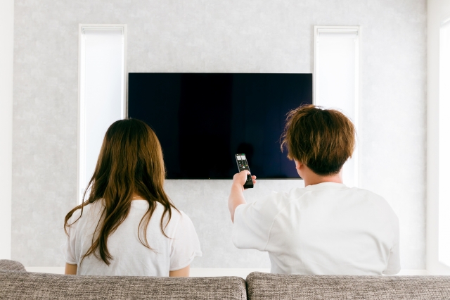 テレビをみるひと