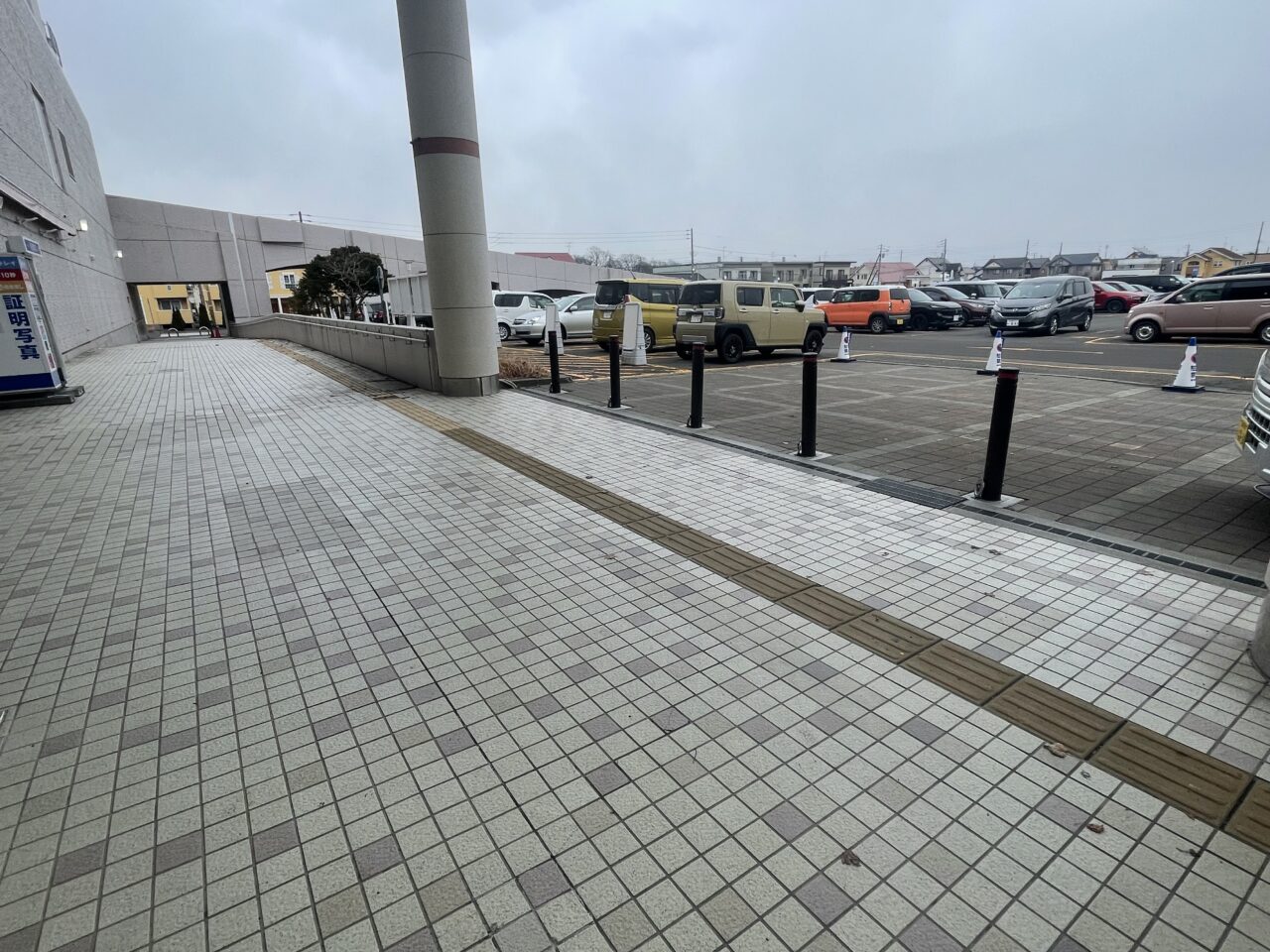 ちとせモール敷地内